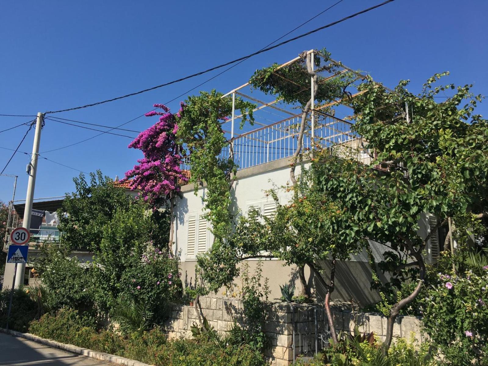 Domuskova Apartment Podstrana Exterior photo